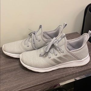 Adidas Memory Foam grey sneakers